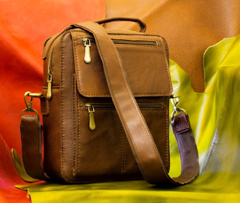 safe travel handbags