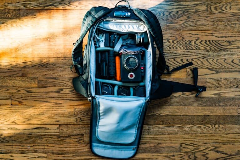 lightweight cameras for backpackers